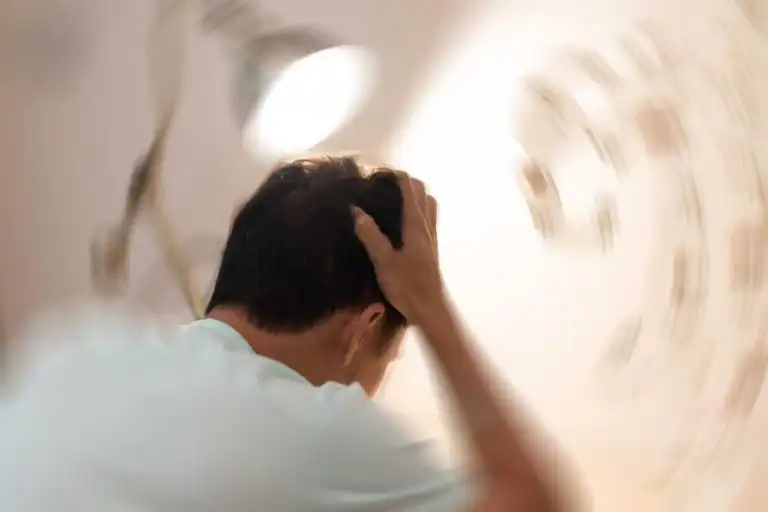 Vertigo,illness,concept.,man,hands,on,his,head,felling,headache